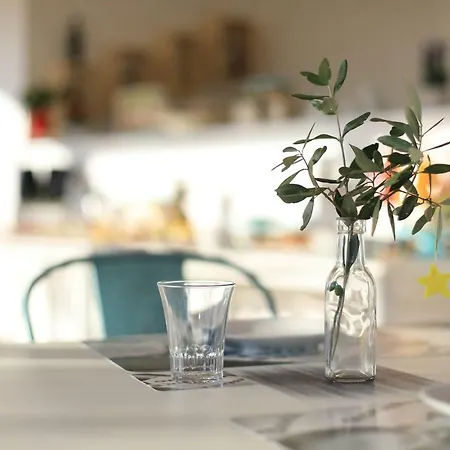 L'ulivo E La Stella 切萨雷奥港