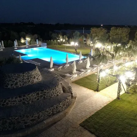 L'ulivo E La Stella 4*